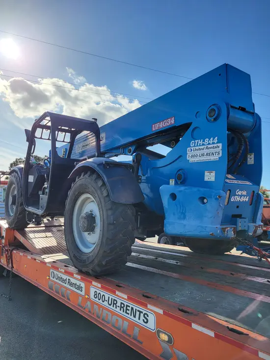 2015 Genie GTH-844 Forklift
