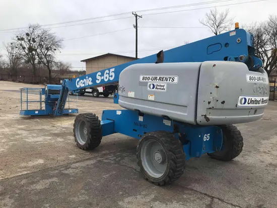 2012 Genie S-65 Boom Lift