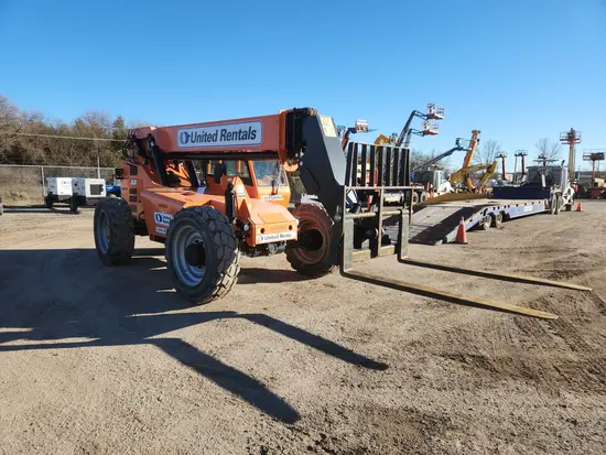 2016 SKYTRAK 6042 Forklift