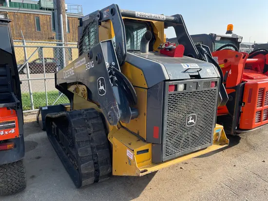 2017 John Deere 331G Track Loader