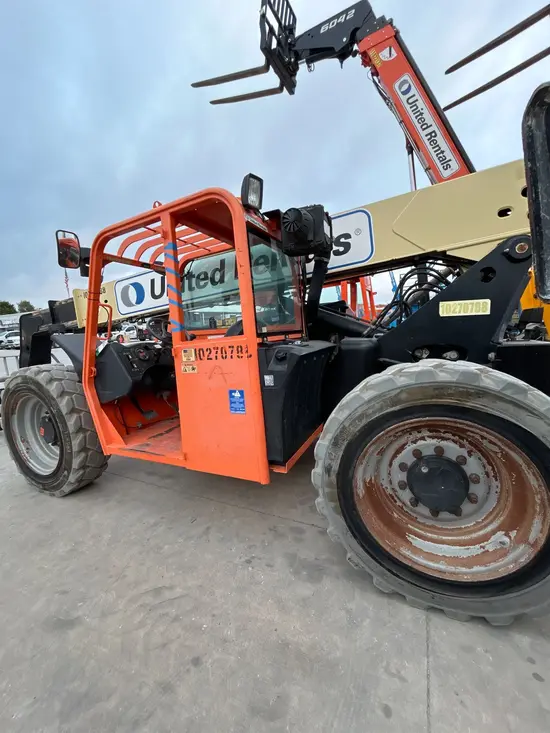 2014 JLG G6-42A Forklift