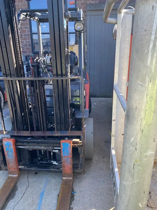 2019 Toyota 8FGU25 Warehouse Forklift