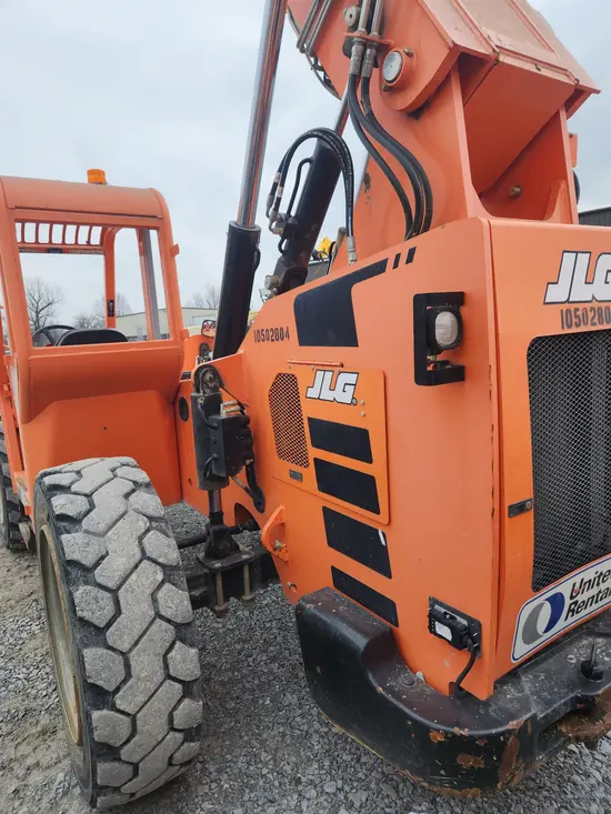 2016 SKYTRAK 6042 Forklift