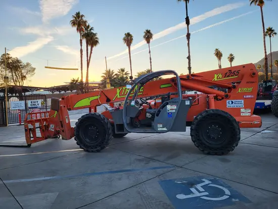 2017 XTREME XR1255 Forklift