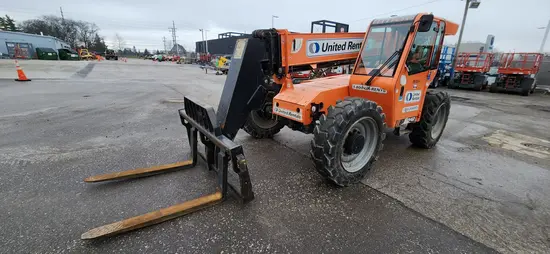 2017 SKYTRAK 6042 Forklift