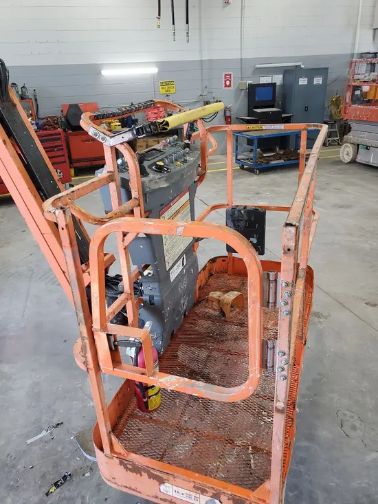 2014 JLG 450AJ Articulating Boom Lift