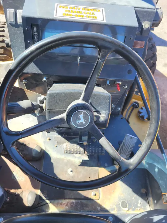 2015 John Deere 210L EP Wheel Loader