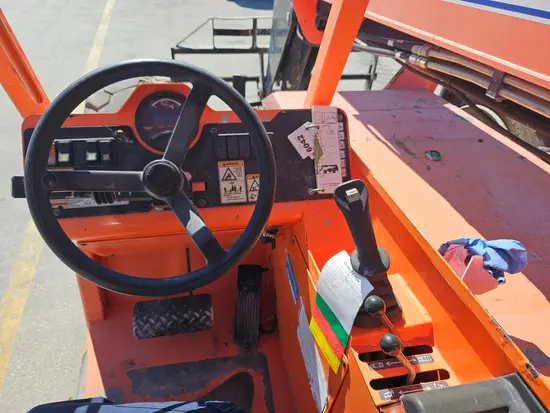 2016 SKYTRAK 6042 Forklift