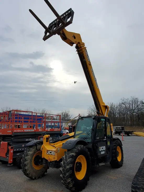 2015 JCB 507-42 Forklift