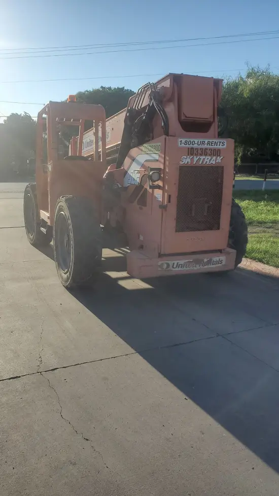 2015 SKYTRAK 6042 Forklift