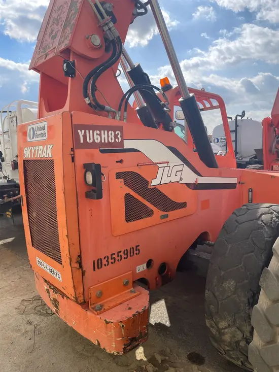 2015 SKYTRAK 6042 Forklift