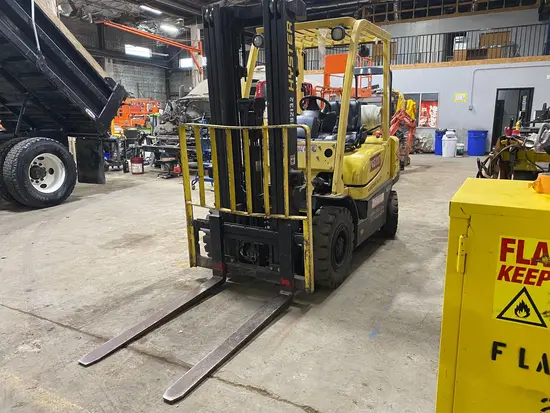 2017 HYSTER H50XT Warehouse Forklift
