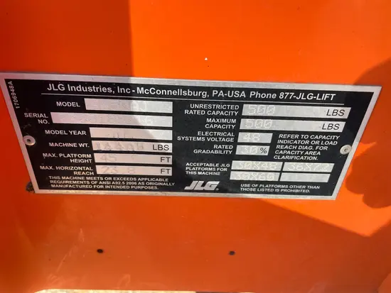 2014 JLG E450AJ Articulating Boom Lift