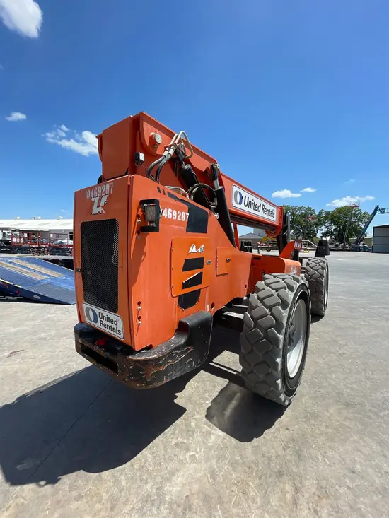 2016 SKYTRAK 10054 Forklift