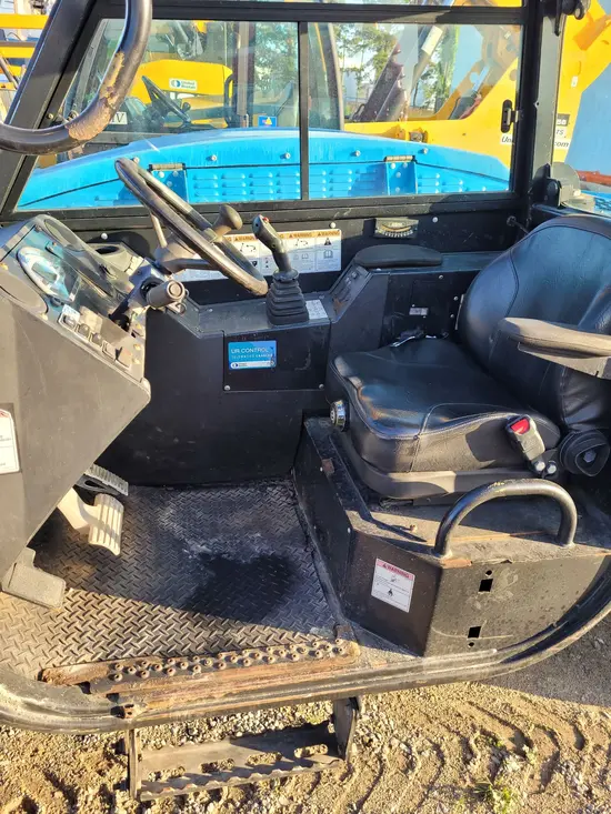 2016 Genie GTH-844 Forklift