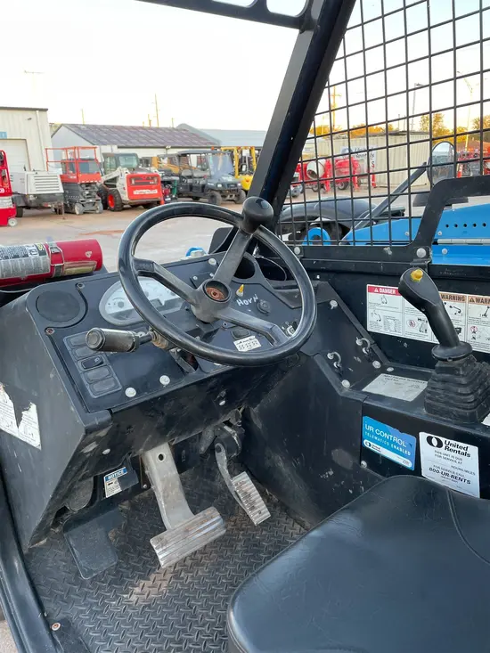 2015 Genie GTH-844 Forklift