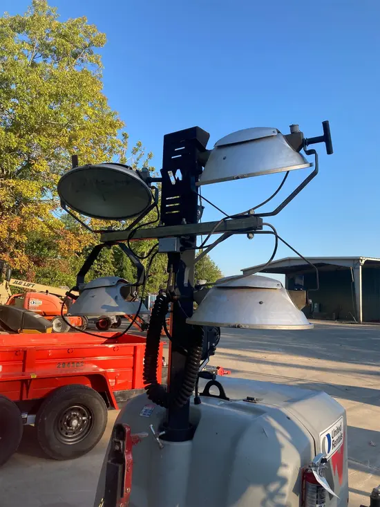 2018 Chicago Pneumatic CPLTV4 S 60HZ Towable Light Tower