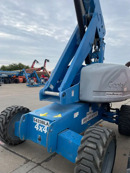 2014 Genie S-65 Boom Lift