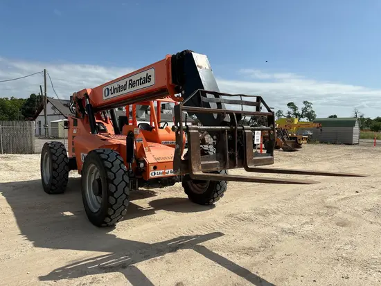 2016 SKYTRAK 6042 Forklift