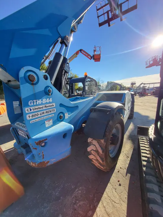 2016 Genie GTH-844 Forklift