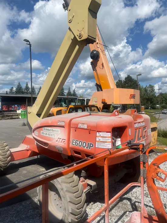 2014 JLG E600JP Boom Lift