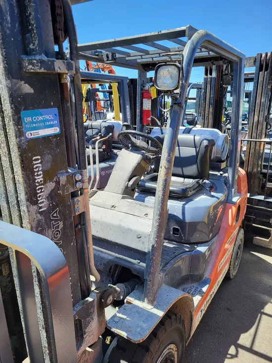2019 Toyota 8FGU25 Warehouse Forklift
