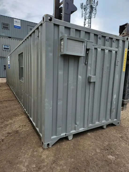 2018 MOBILE TRL 40' OS GLO Ground-Level Office Container