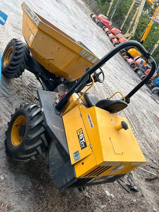 2017 JCB 6TST