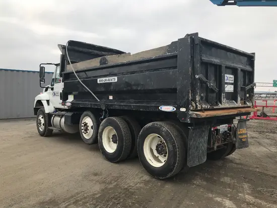 2018 International 7400SBA6X4 Dump Truck