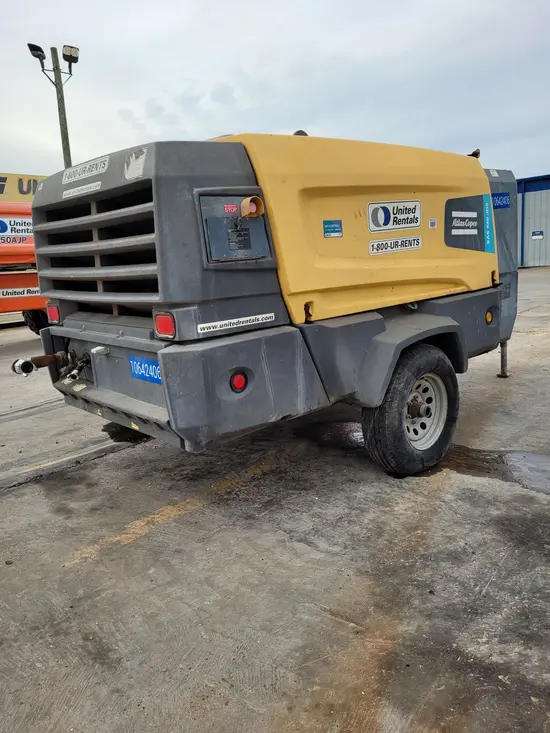 2017 Atlas Copco XAS440JD T4F Air Compressor