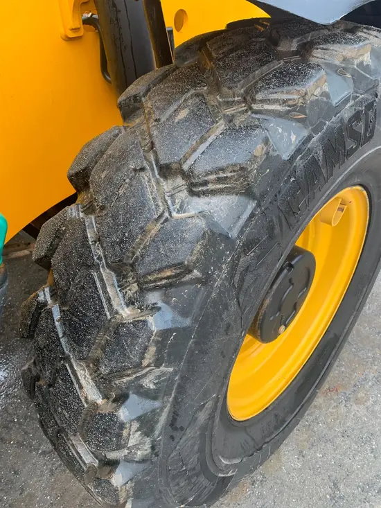 2015 JCB 507-42 Forklift