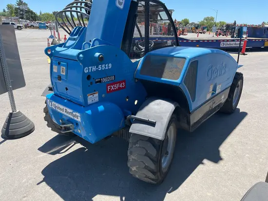 2017 Genie GTH-5519 Forklift