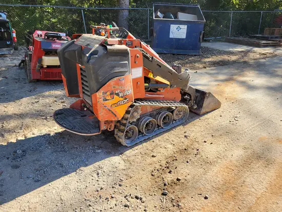 2019 Ditch Witch SK600 Track Loader