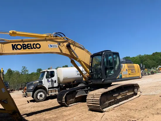 2017 Kobelco SK350LC-10 Excavator