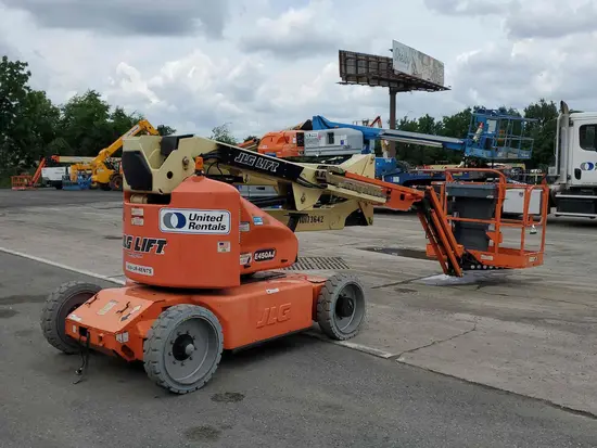 2013 JLG E450AJ Articulating Boom Lift