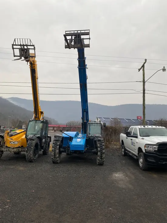 2016 Genie GTH-844 Forklift