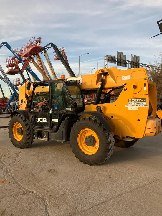2017 JCB 507-42 Forklift