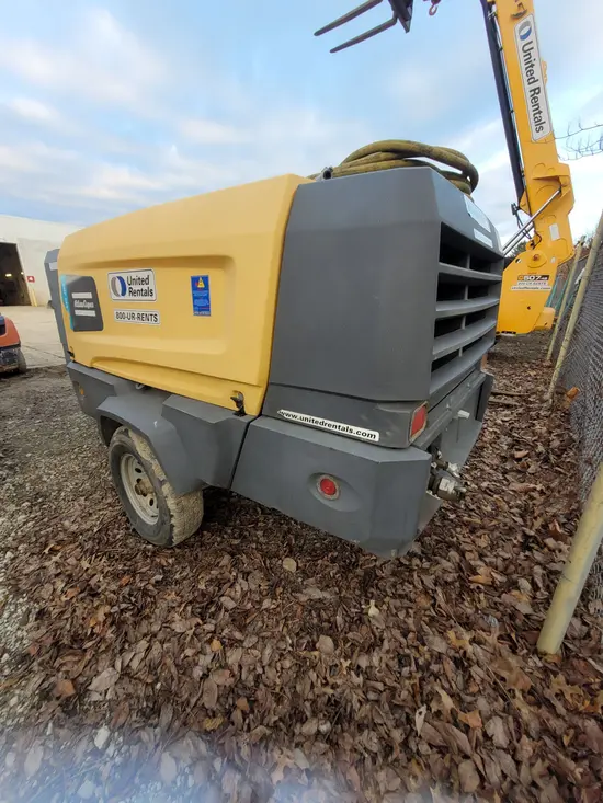 2017 Atlas Copco XAS440JD T4F Air Compressor