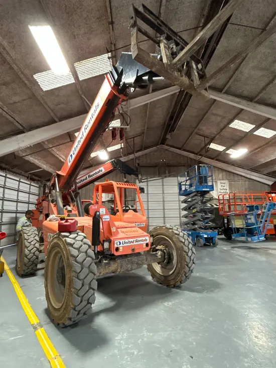 2016 SKYTRAK 8042 Forklift