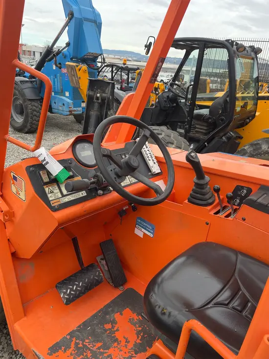 2016 SKYTRAK 10054 Forklift