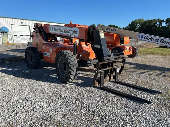 2016 SKYTRAK 8042 Forklift