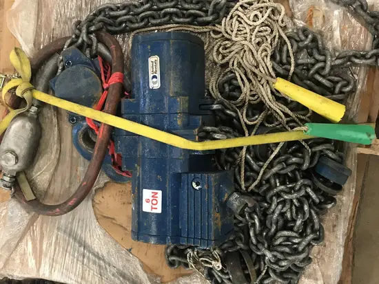 2012 JD NEUHAUS PROFI 3-6TI Hoist