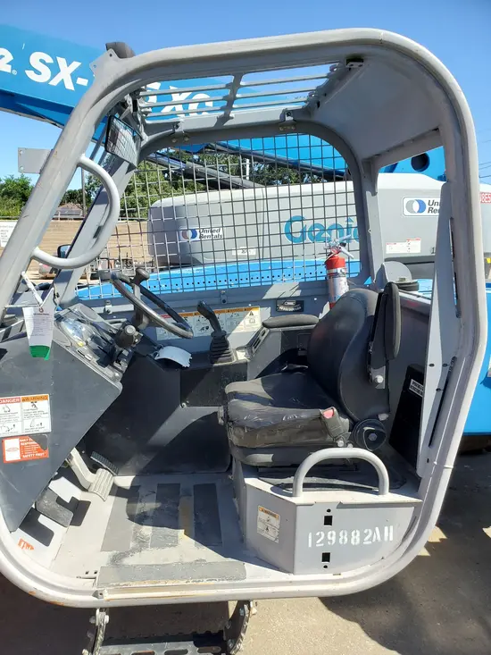 2013 Genie GTH-844D Forklift