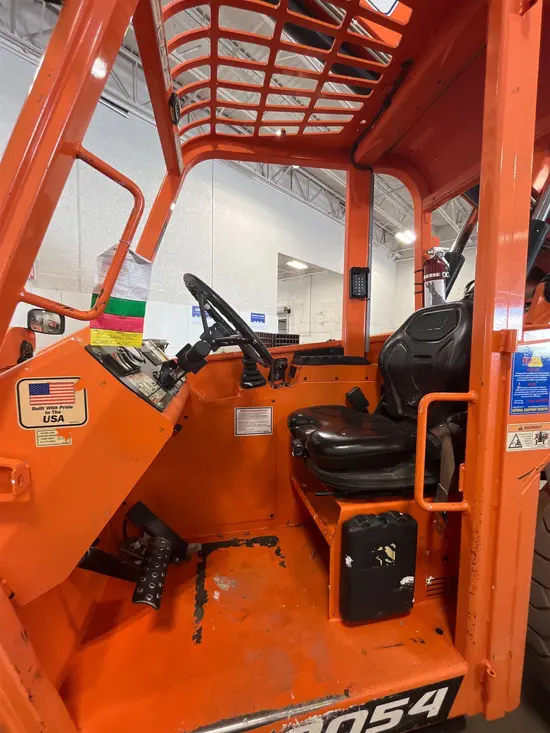2017 SKYTRAK 10054 Forklift