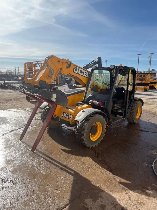 2017 JCB 525-60 Forklift