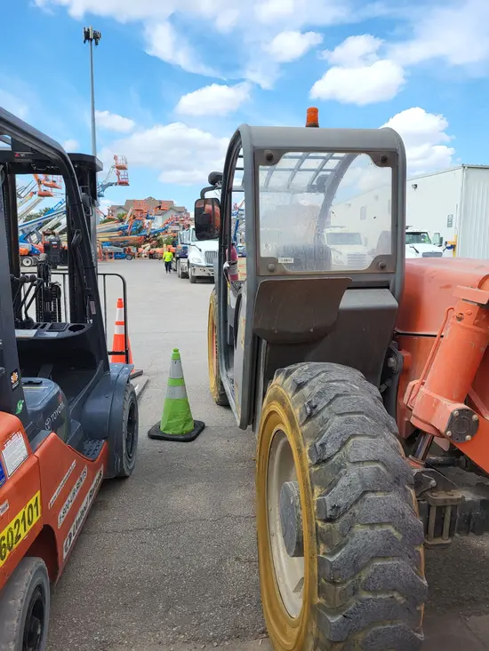2015 XTREME XR842 Forklift