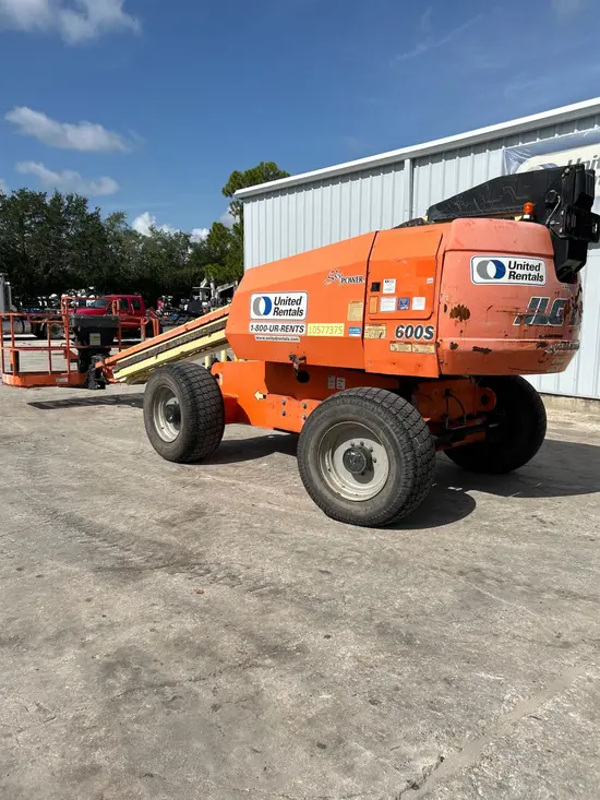 2017 JLG 600S Boom Lift