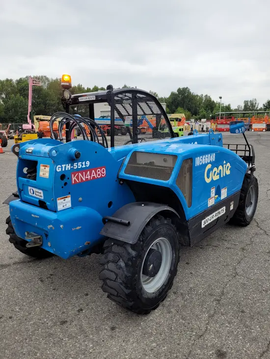 2017 Genie GTH-5519 Forklift