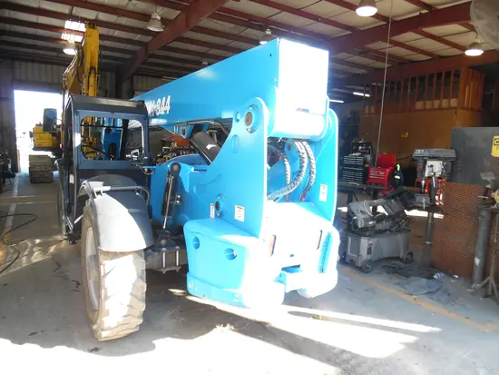 2015 Genie GTH-844 Forklift