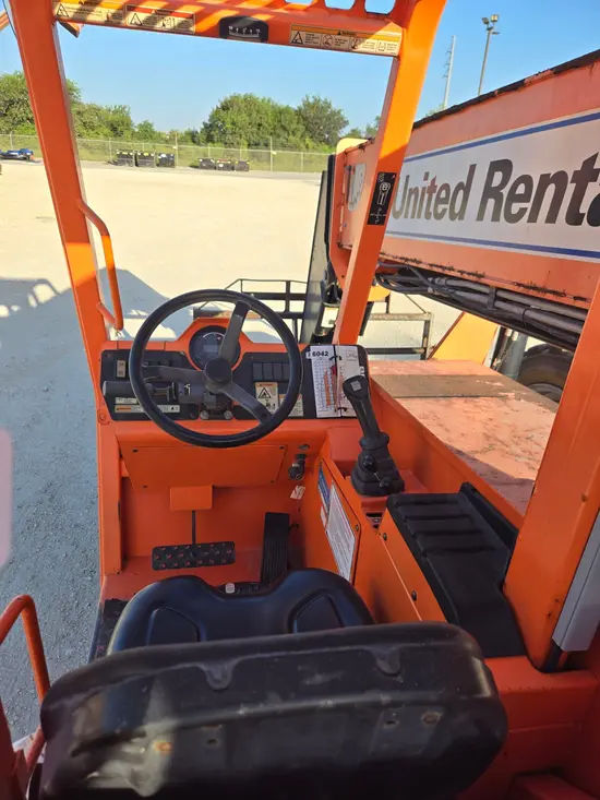 2017 SKYTRAK 6042 Forklift